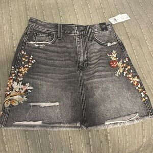 Abercrombie & Fitch mini skirt